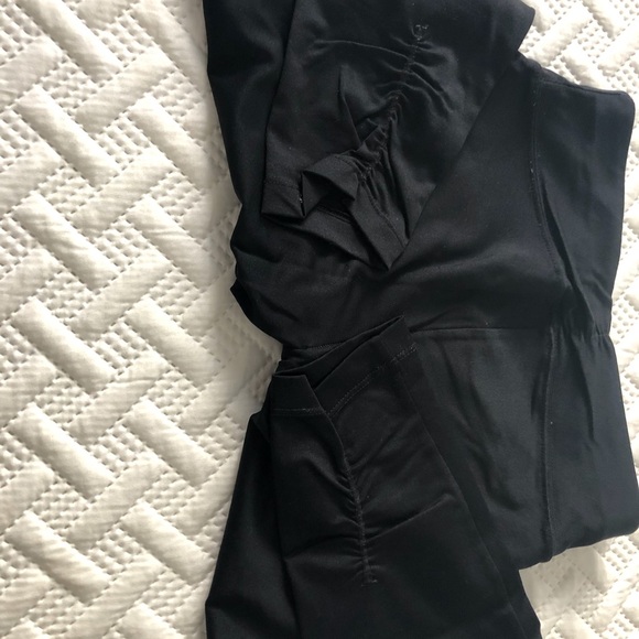 Kensie Workout tight - Picture 2 of 3